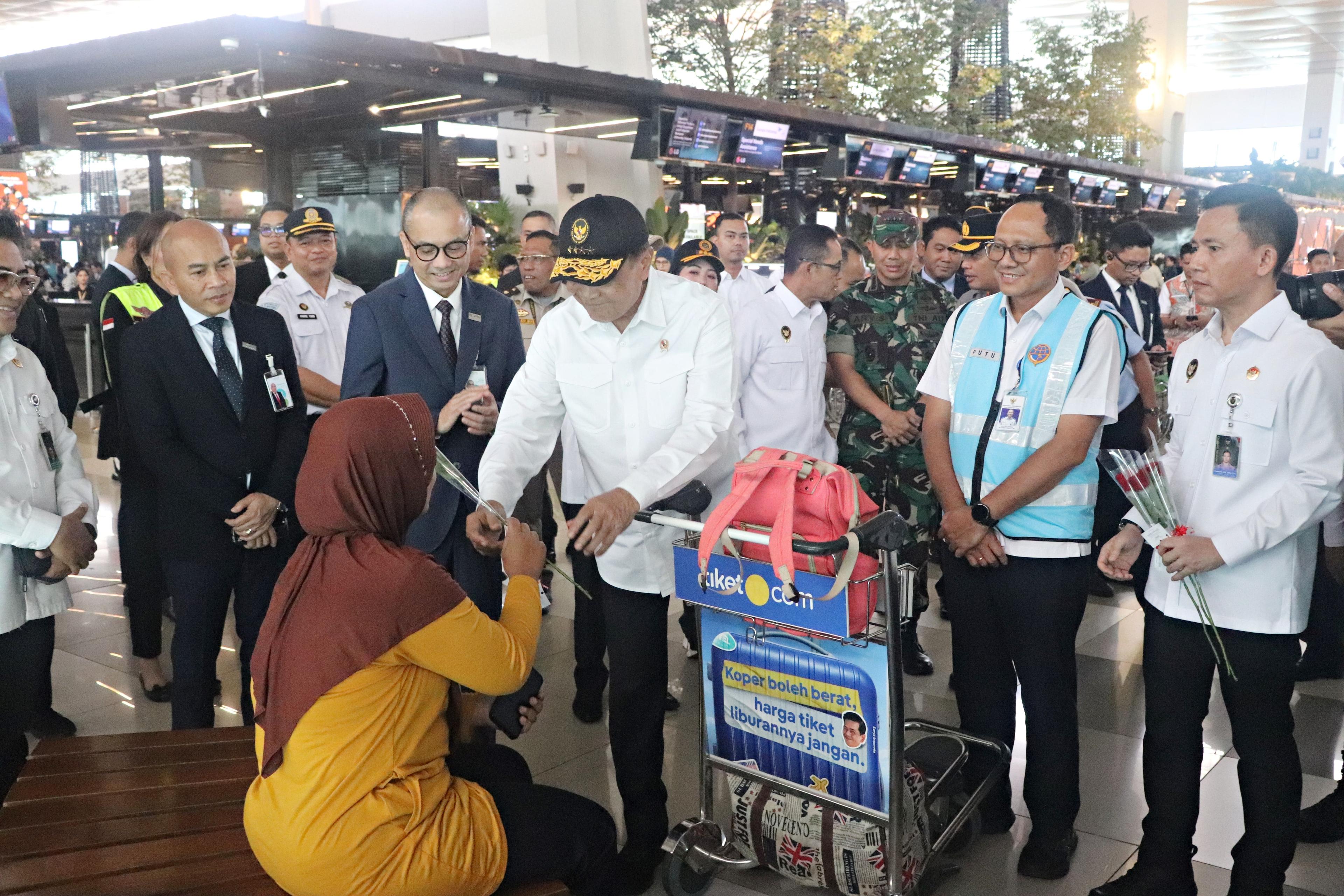 Menko Polkam Turun Langsung, Karantina Banten Perketat Pengawasan di Soetta Jelang Lebaran