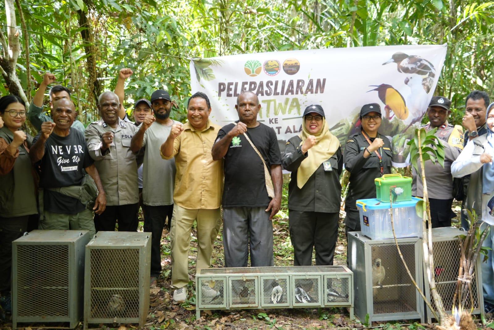Sukses, Flora dan Fauna Endemik Papua Kembali Ke Rumahnya